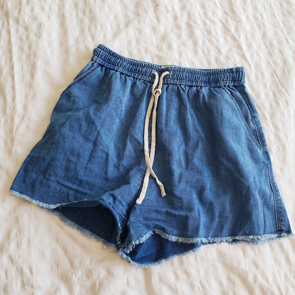 Wilfred Aritzia Denim Shorts